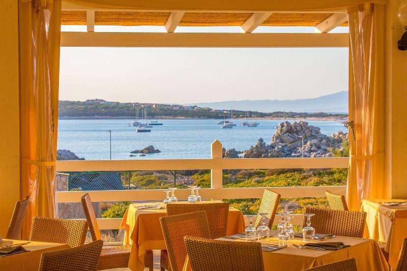 Mangia'S Santa Teresa Sardinia, Curio Collection By Hilton Hotel Santa Teresa Gallura Eksteriør billede